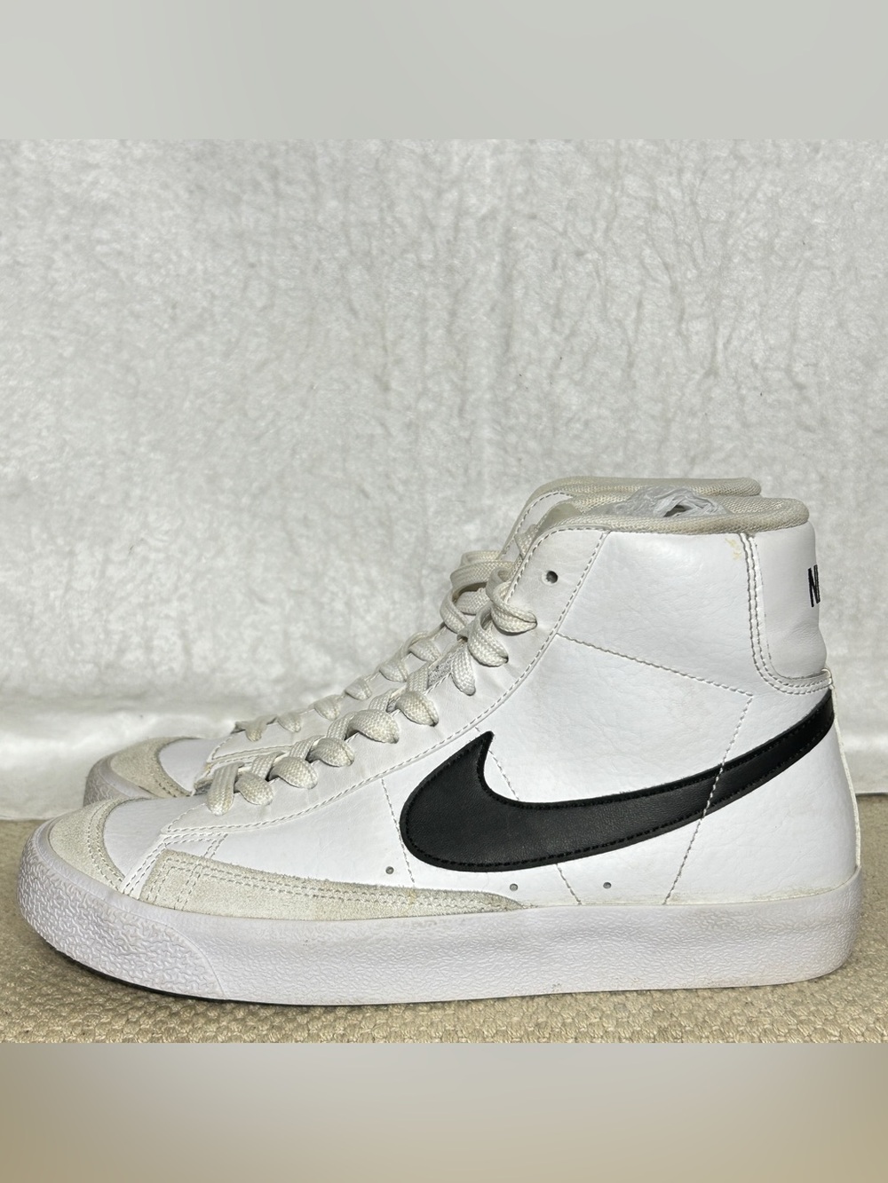 Nike Youth White GS Blazer Mid'77 Vintage Leather/Suede Sneakers Shoes SZ 6Y - Picture 2 of 14